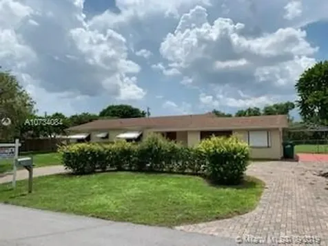10940 SW 115th Street Miami FL 33176