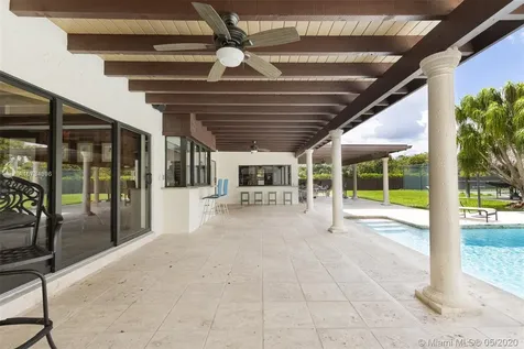 9620 SW 67th Avenue Pinecrest FL 33156