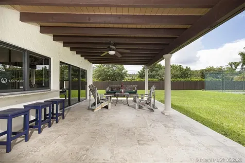 9620 SW 67th Avenue Pinecrest FL 33156