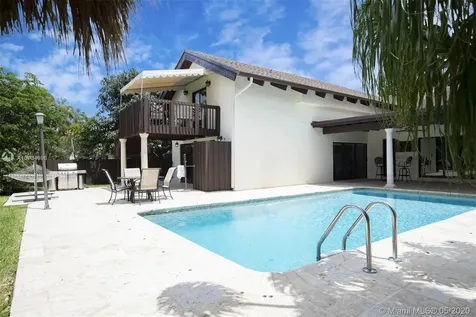 9620 SW 67th Avenue Pinecrest FL 33156