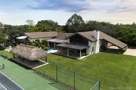 9620 SW 67th Avenue Pinecrest FL 33156