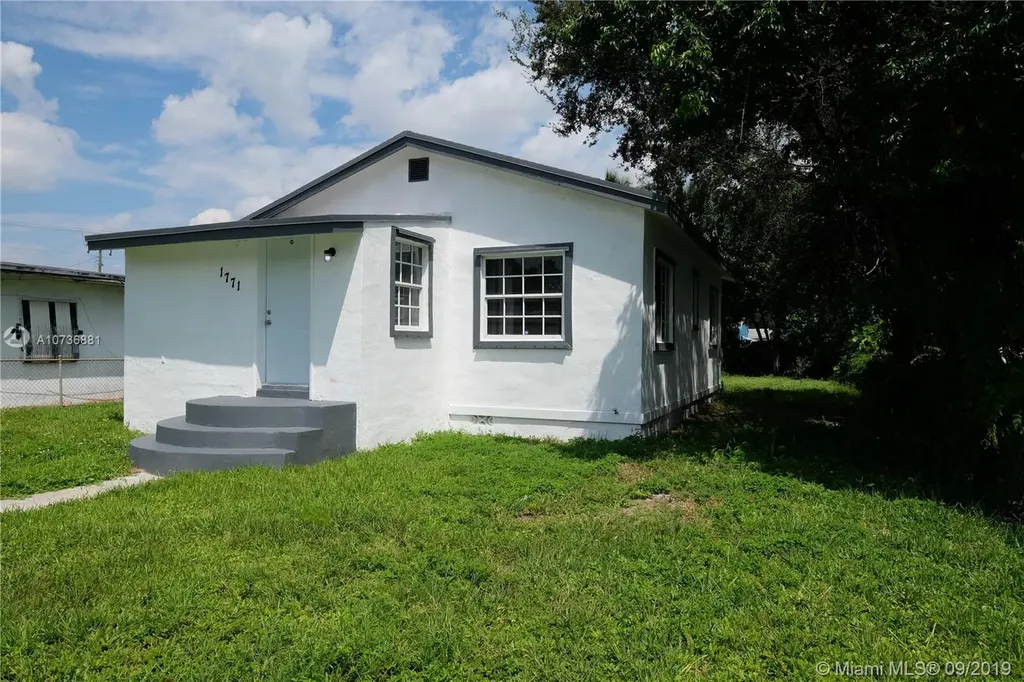 1771 NW 85th Street Miami FL 33147