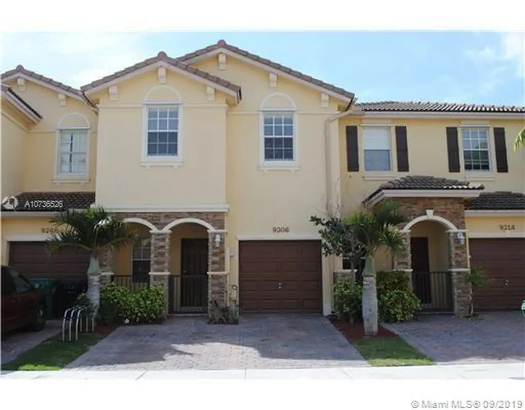 9308 SW 220th Terrace Cutler Bay FL 33190