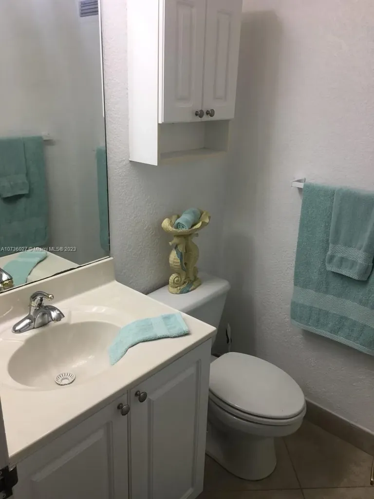 2501 S Ocean Drive Hollywood FL 33019