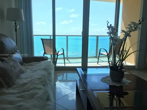 2501 S Ocean Drive Hollywood FL 33019