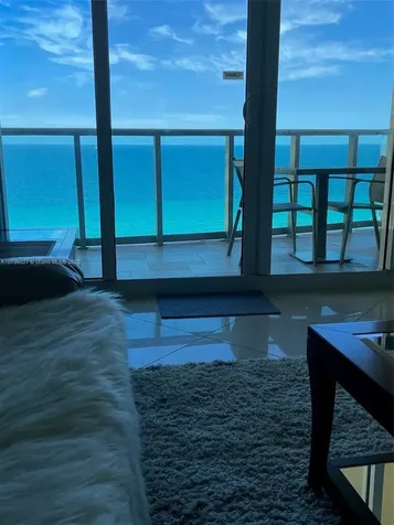 2501 S Ocean Drive Hollywood FL 33019