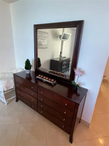 2501 S Ocean Drive Hollywood FL 33019