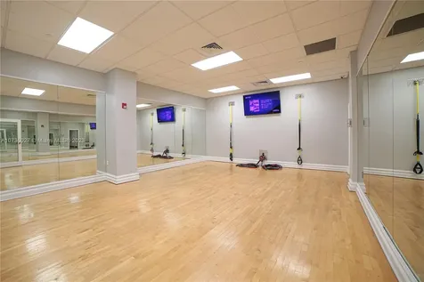 2501 S Ocean Drive Hollywood FL 33019