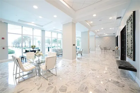 2501 S Ocean Drive Hollywood FL 33019