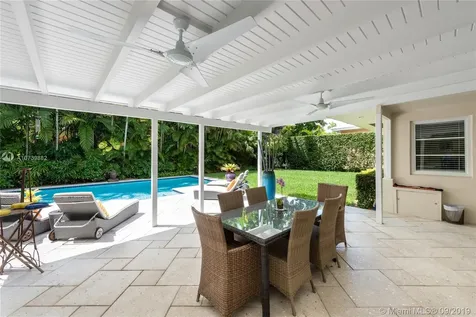 520 NE 55th Terrace Miami FL 33137
