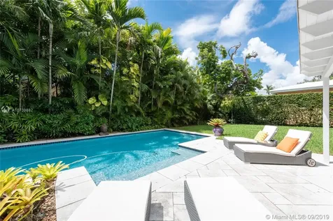 520 NE 55th Terrace Miami FL 33137