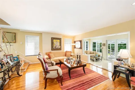 520 NE 55th Terrace Miami FL 33137