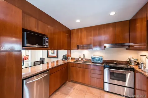 520 NE 55th Terrace Miami FL 33137