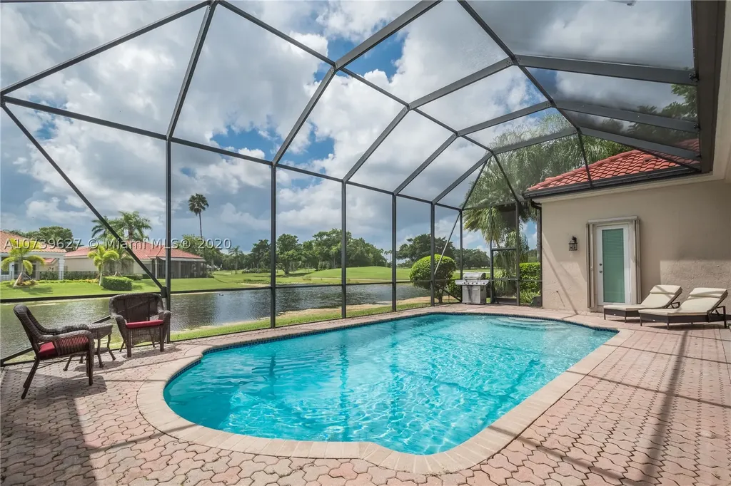 2713 Oakmont Court Weston FL 33332