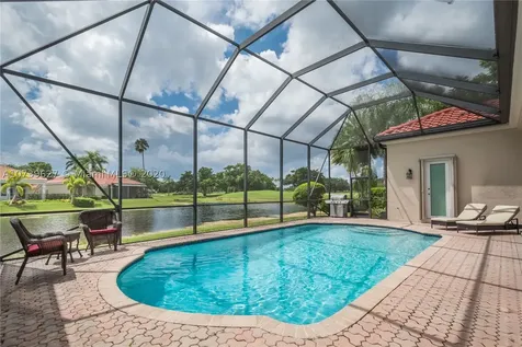 2713 Oakmont Court Weston FL 33332
