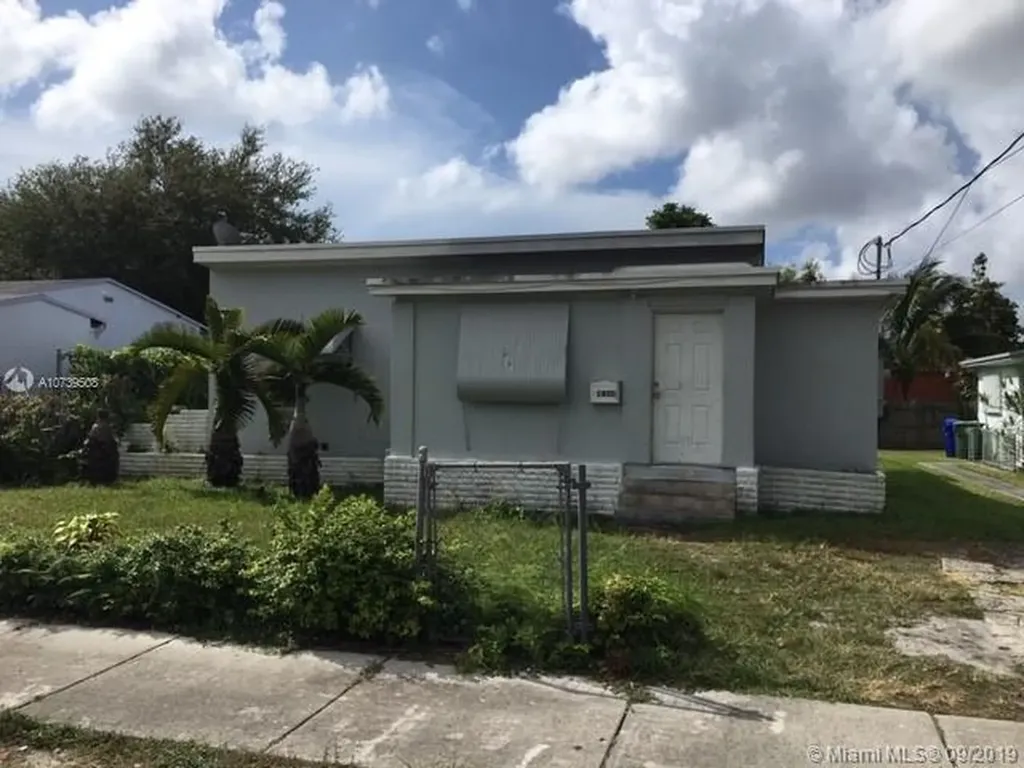 1850 NW 55th Terrace Miami FL 33142
