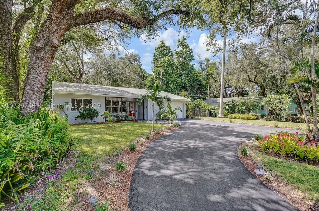 13132 NE 4th Avenue North Miami FL 33161