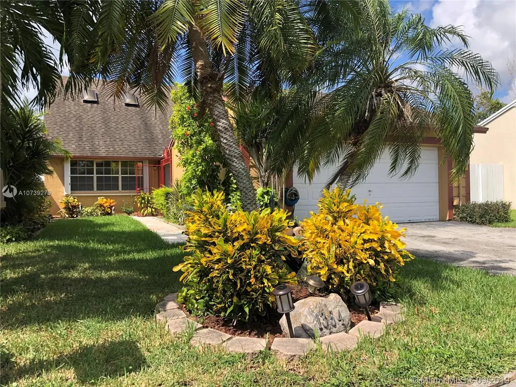 1354 Pelican Court Homestead FL 33035