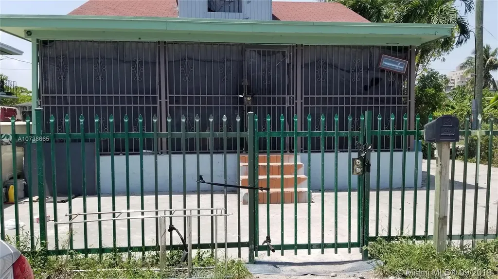 147 NE 75th Street Miami FL 33138