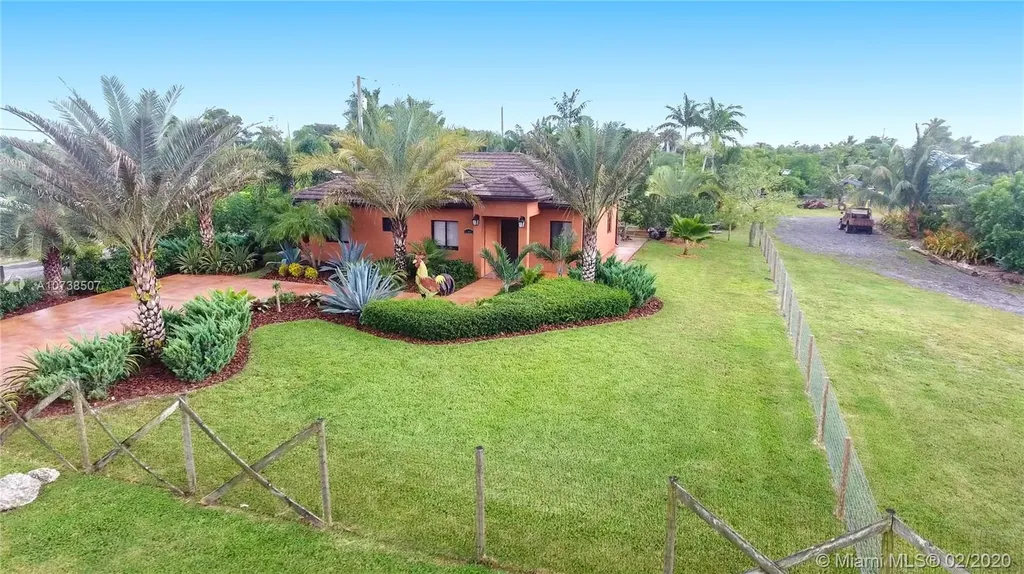 24501 SW 214th Place Homestead FL 33031