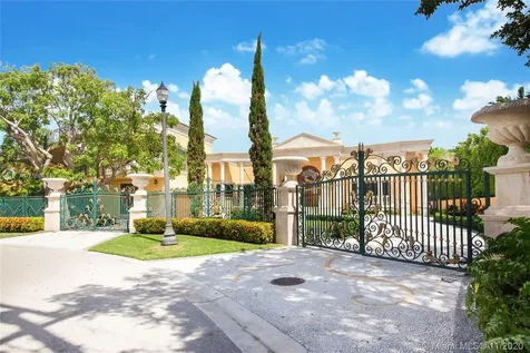 921 N Venetian Drive Miami FL 33139