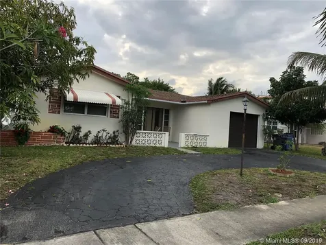 3451 NW 39th Avenue Lauderdale Lakes FL 33309
