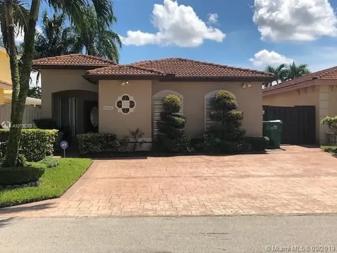8066 NW 199th Terrace Hialeah FL 33015