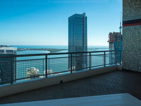 60 SW 13th Street Miami FL 33130