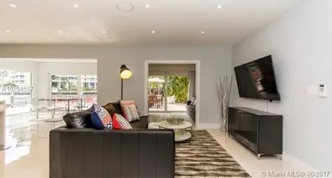 4241 W Tradewinds Avenue Lauderdale By The Sea FL 33308