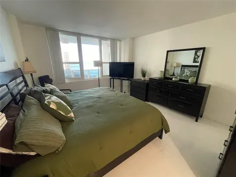 3505 S Ocean Drive Hollywood FL 33019