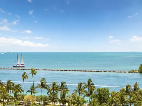 100 S Pointe Drive Miami Beach FL 33139