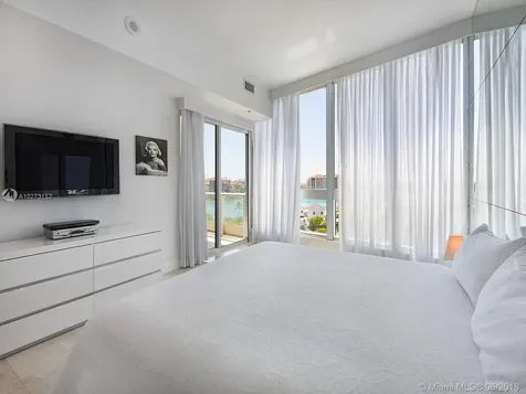 100 S Pointe Drive Miami Beach FL 33139