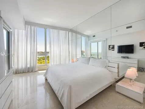100 S Pointe Drive Miami Beach FL 33139