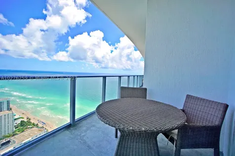4111 S Ocean Drive Hollywood FL 33019