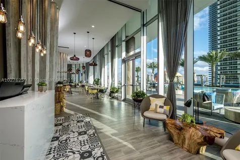 4111 S Ocean Drive Hollywood FL 33019