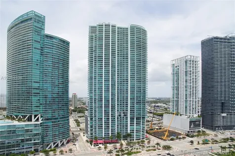 900 Biscayne Boulevard Miami FL 33132