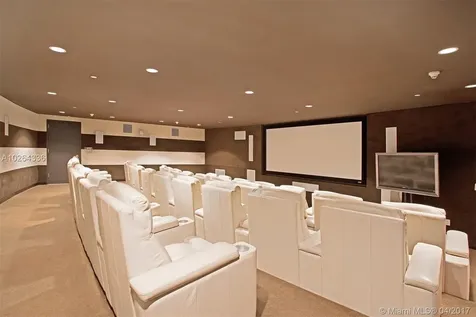 900 Biscayne Boulevard Miami FL 33132