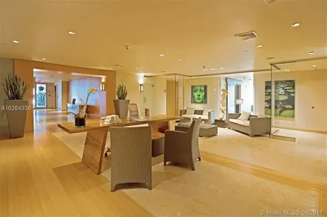900 Biscayne Boulevard Miami FL 33132