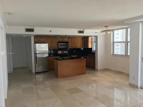 770 Claughton Island Drive Miami FL 33131