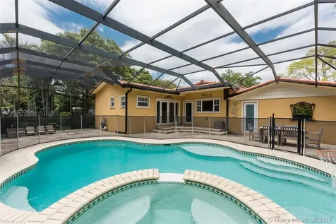 670 Plover Avenue Miami Springs FL 33166