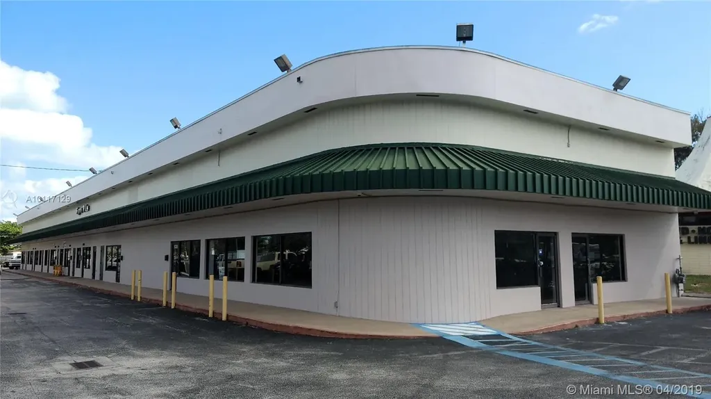 9200 SW 156th Street Palmetto Bay FL 33157