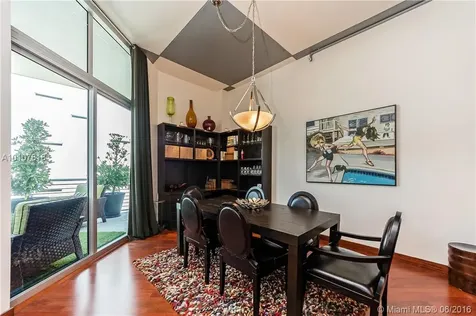 2001 Meridian Avenue Miami Beach FL 33139
