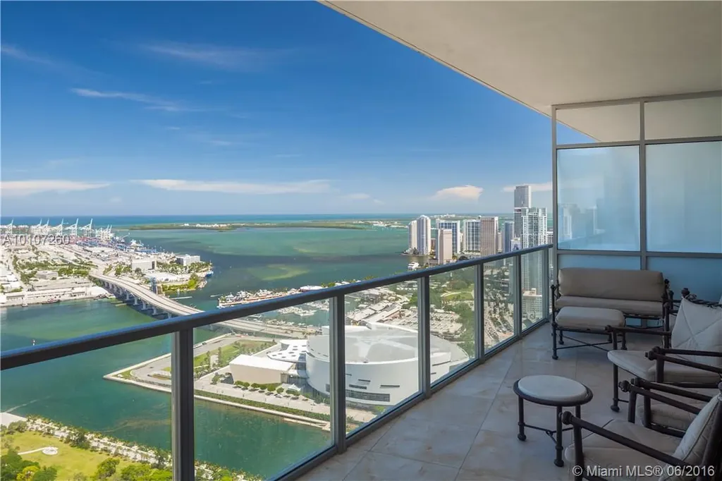 1100 Biscayne Boulevard Miami FL 33132