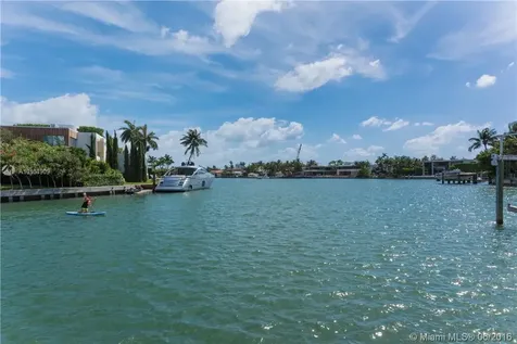2135 Lake Avenue Miami Beach FL 33140