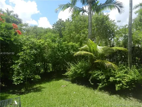 967 Golden Cane Drive Weston FL 33327