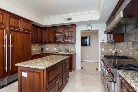 17875 Collins Avenue Sunny Isles Beach FL 33160