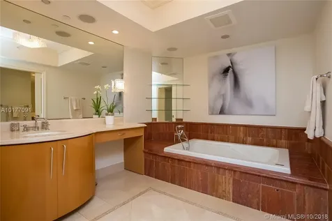 17875 Collins Avenue Sunny Isles Beach FL 33160