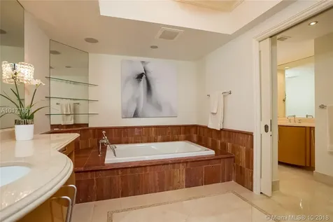 17875 Collins Avenue Sunny Isles Beach FL 33160