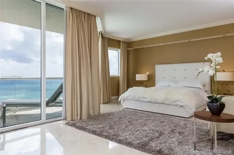 17875 Collins Avenue Sunny Isles Beach FL 33160