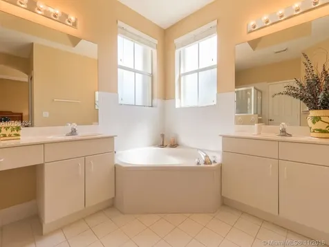 12348 SW 125th Terrace Miami FL 33186